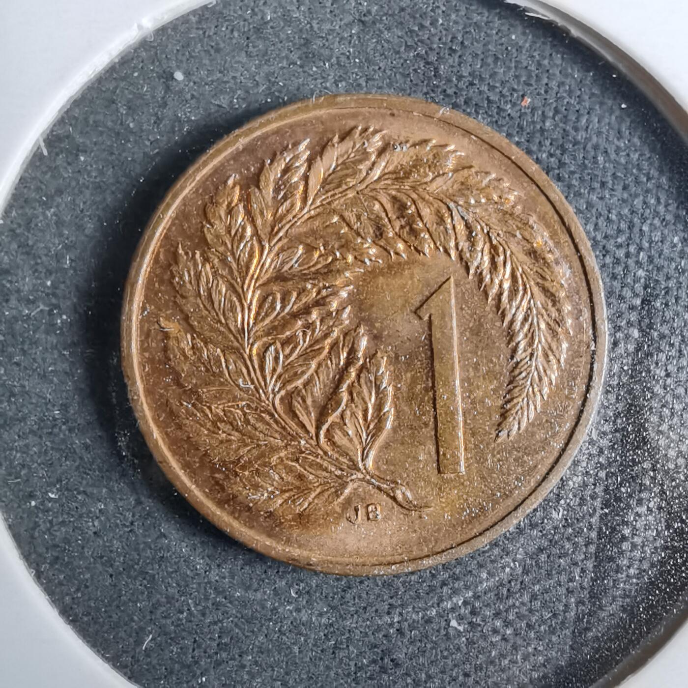 沼泽如烟--第889场 新西兰1986年一分