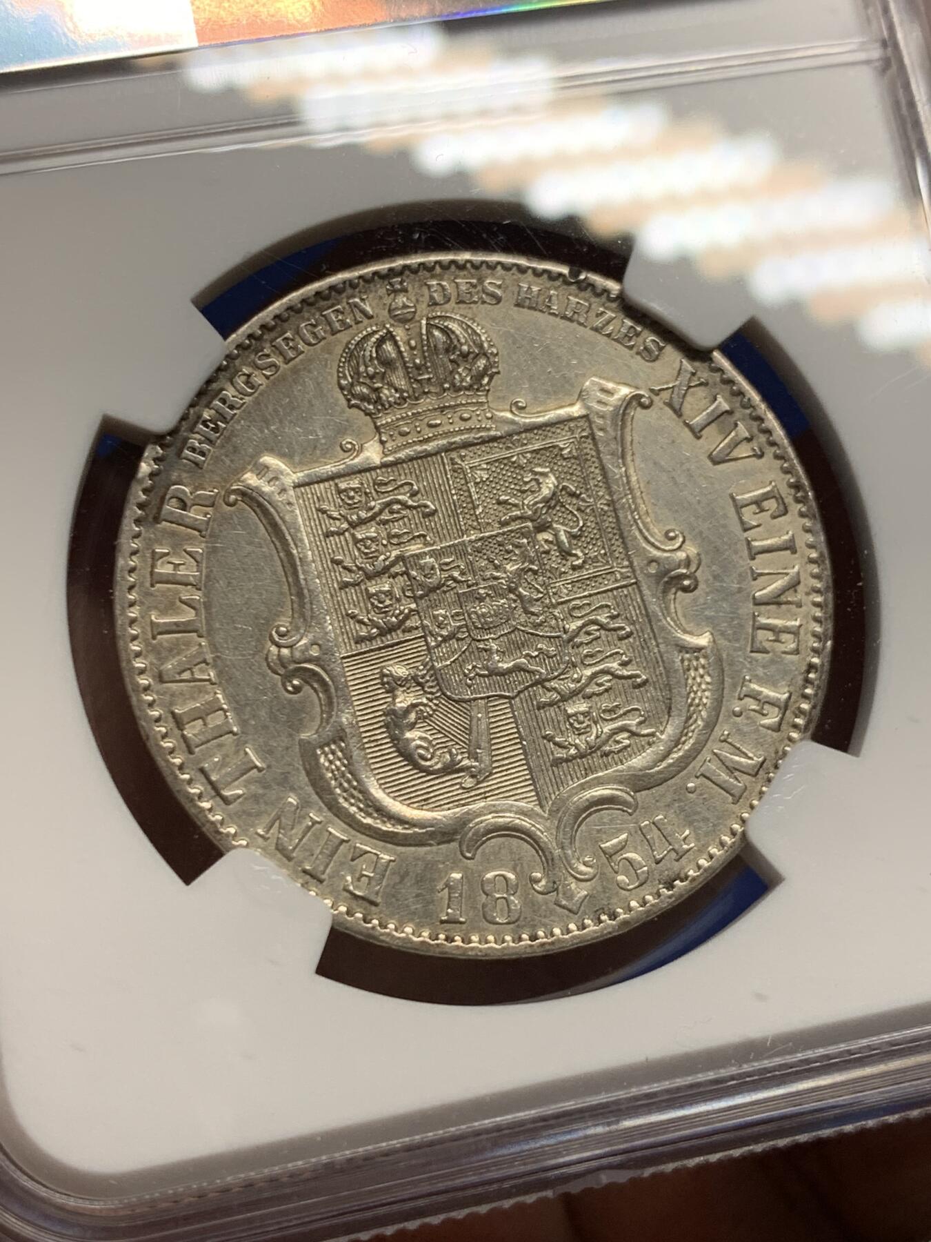 《竞宝斋》第434场 周日，周一2场连拍 （全场包邮） NGC UNCD 德国 1854年 汉诺威纹章 1泰勒 银币