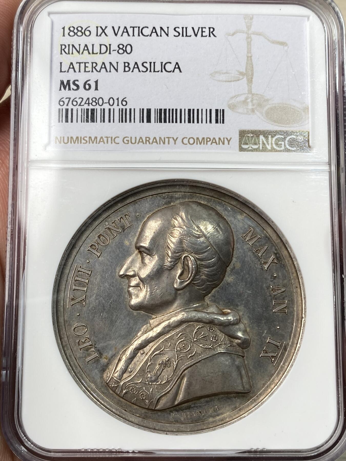 万国钱币拍卖第054期