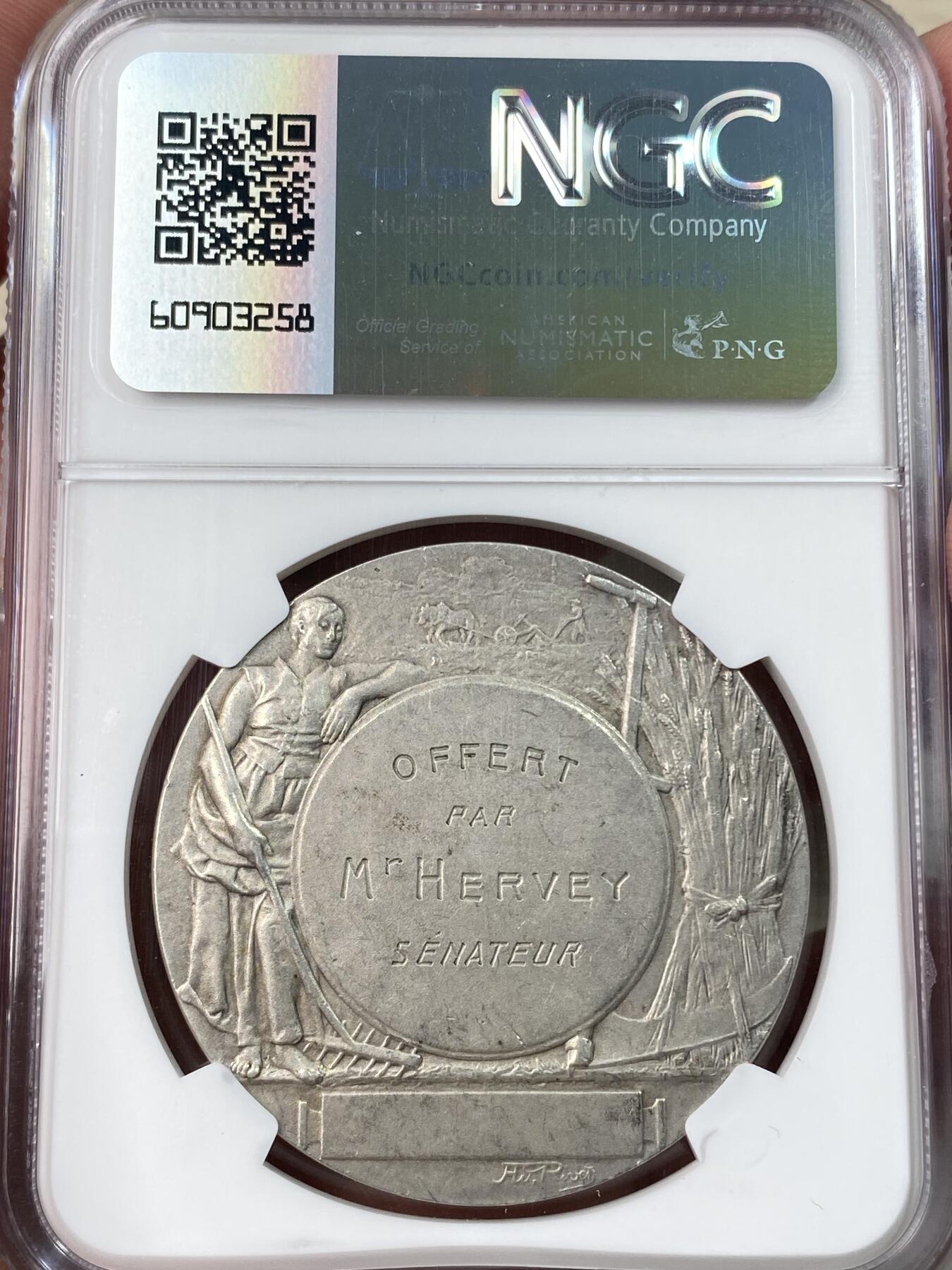 万国钱币拍卖第054期