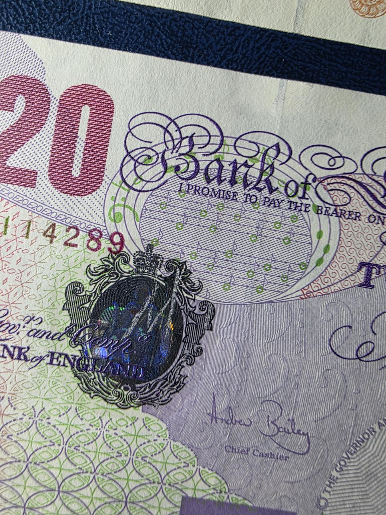 叁拾收藏第33期 英国E序列再版 3张  UNC（20面值全息有处小瑕疵）