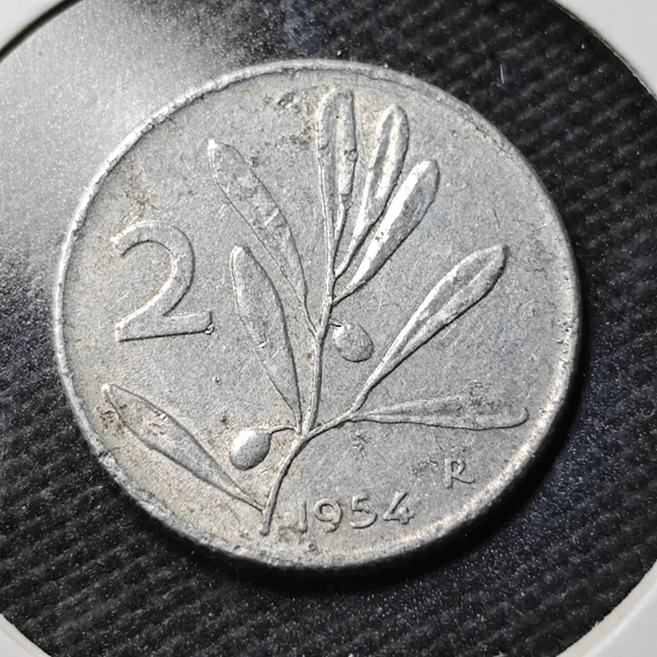 KK钱币收藏小铺  第363场  2月预留时间 周末发货  1954意大利2里拉