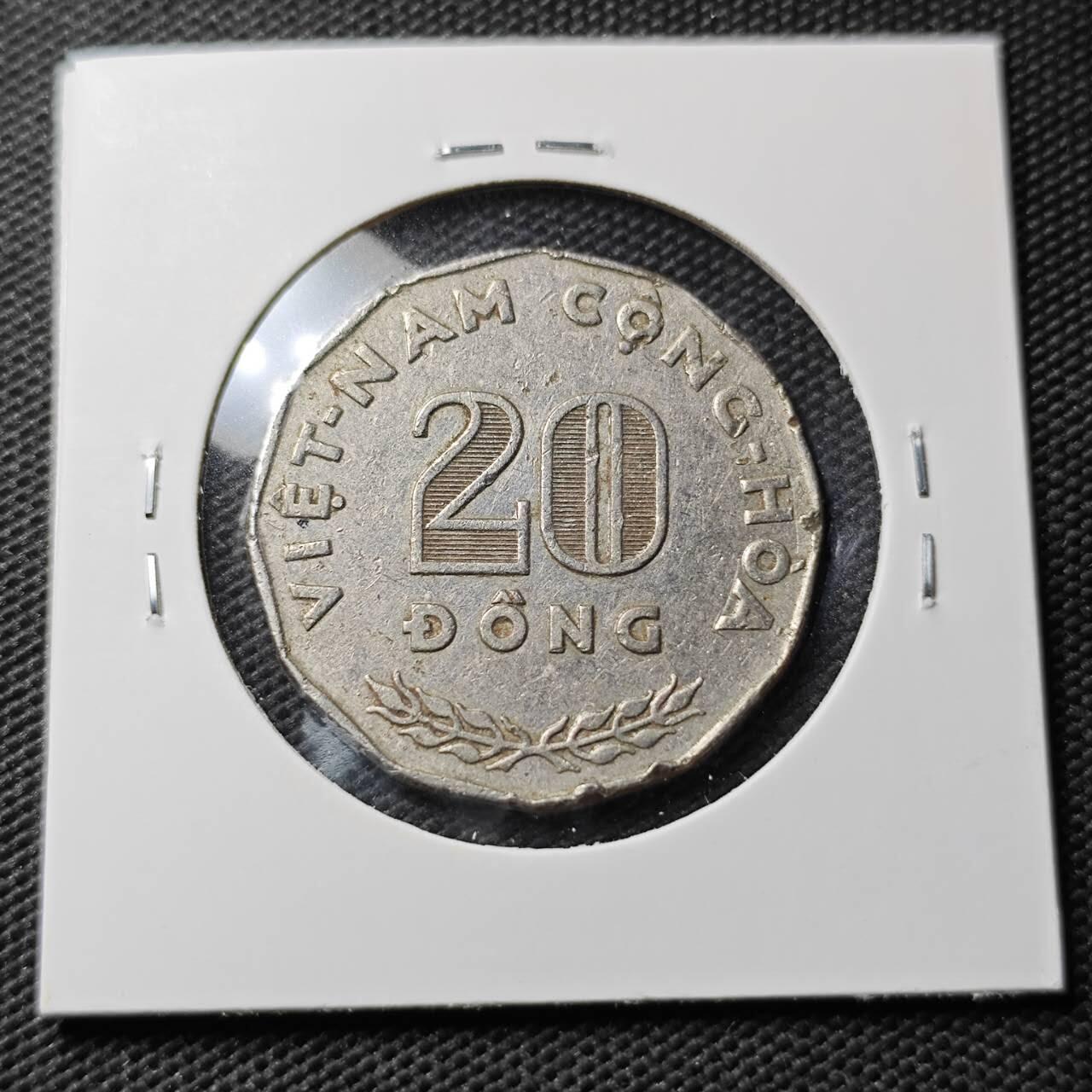 KK钱币收藏小铺  第363场  2月预留时间 周末发货   1968南越20盾纪念币