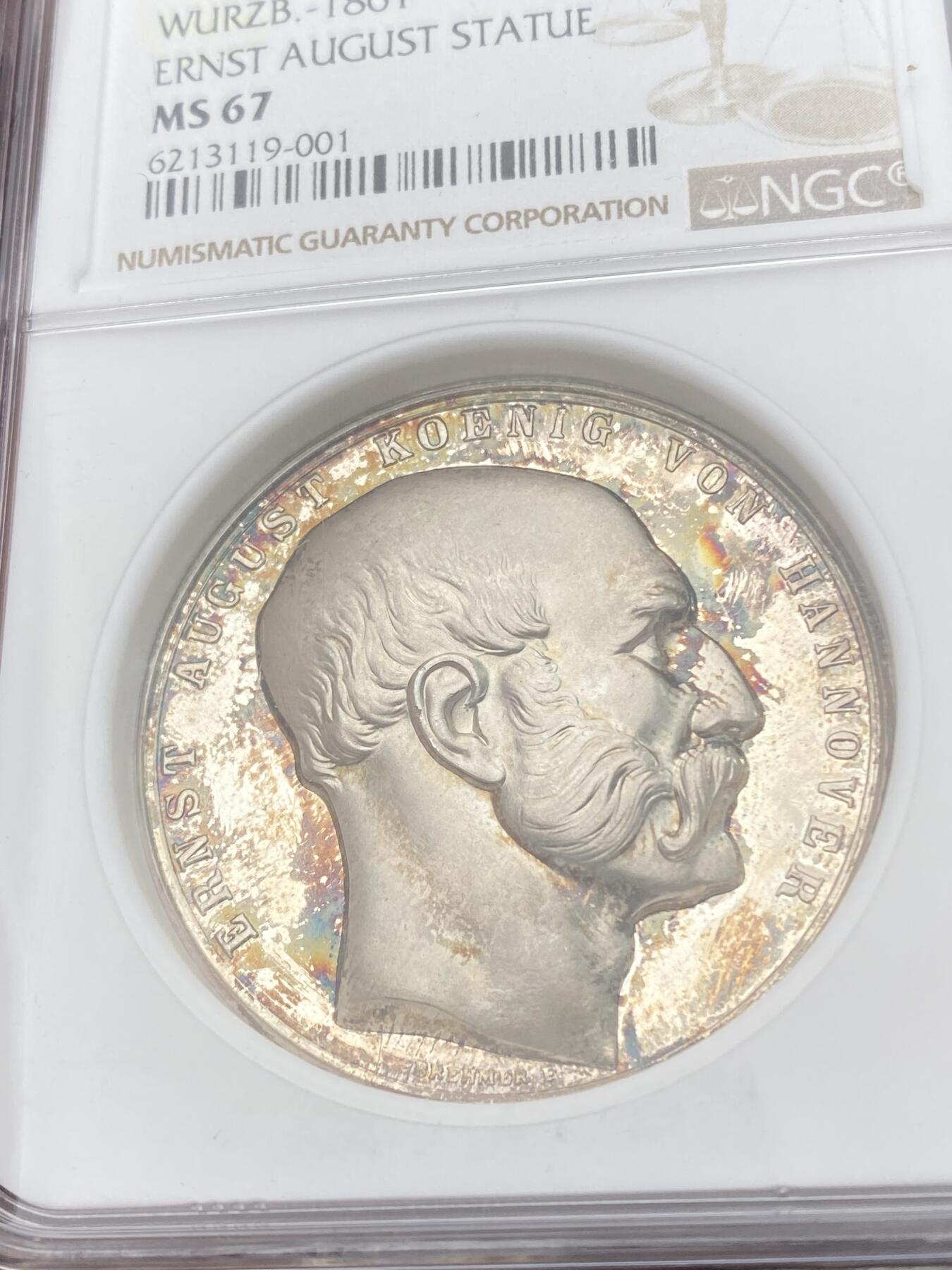 万国钱币拍卖第054期 NGC MS67 1861年德国汉诺威奥古斯特一世戎装铜像落成纪念大银章 后铸高浮雕精致1000银 顶级高分镜面精致