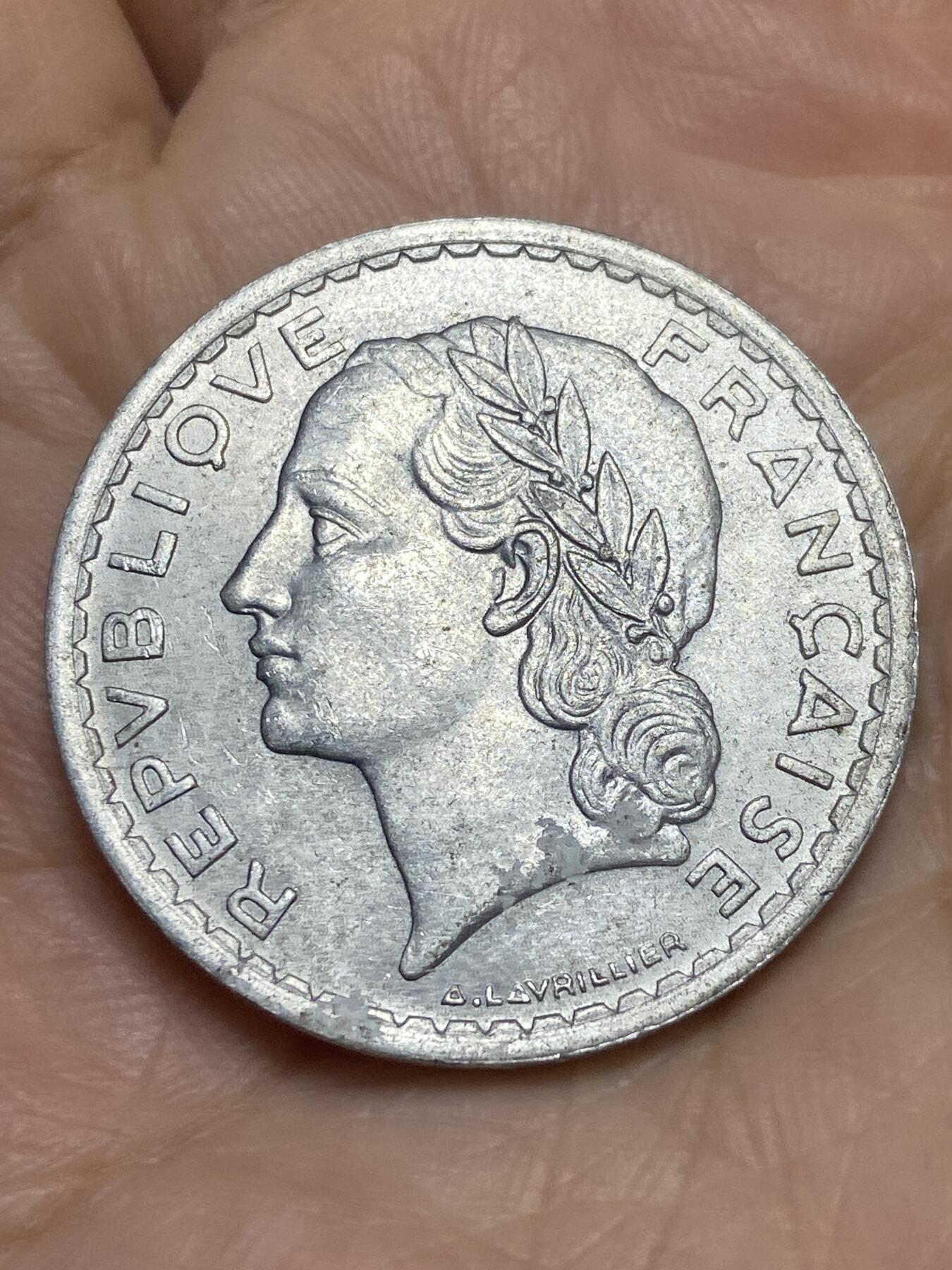 2025年第一百二十一场(总第一百四十七场）外国好品散币(免佣金)