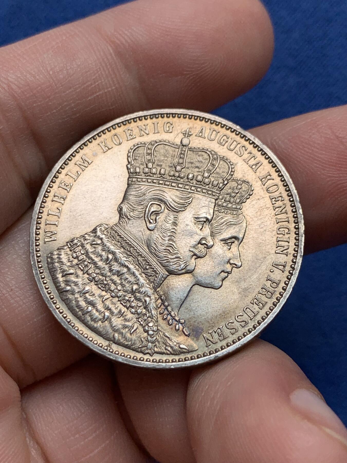 《竞宝斋》第434场 周日，周一2场连拍 （全场包邮） 德国1861年毛衣泰勒纪念银币