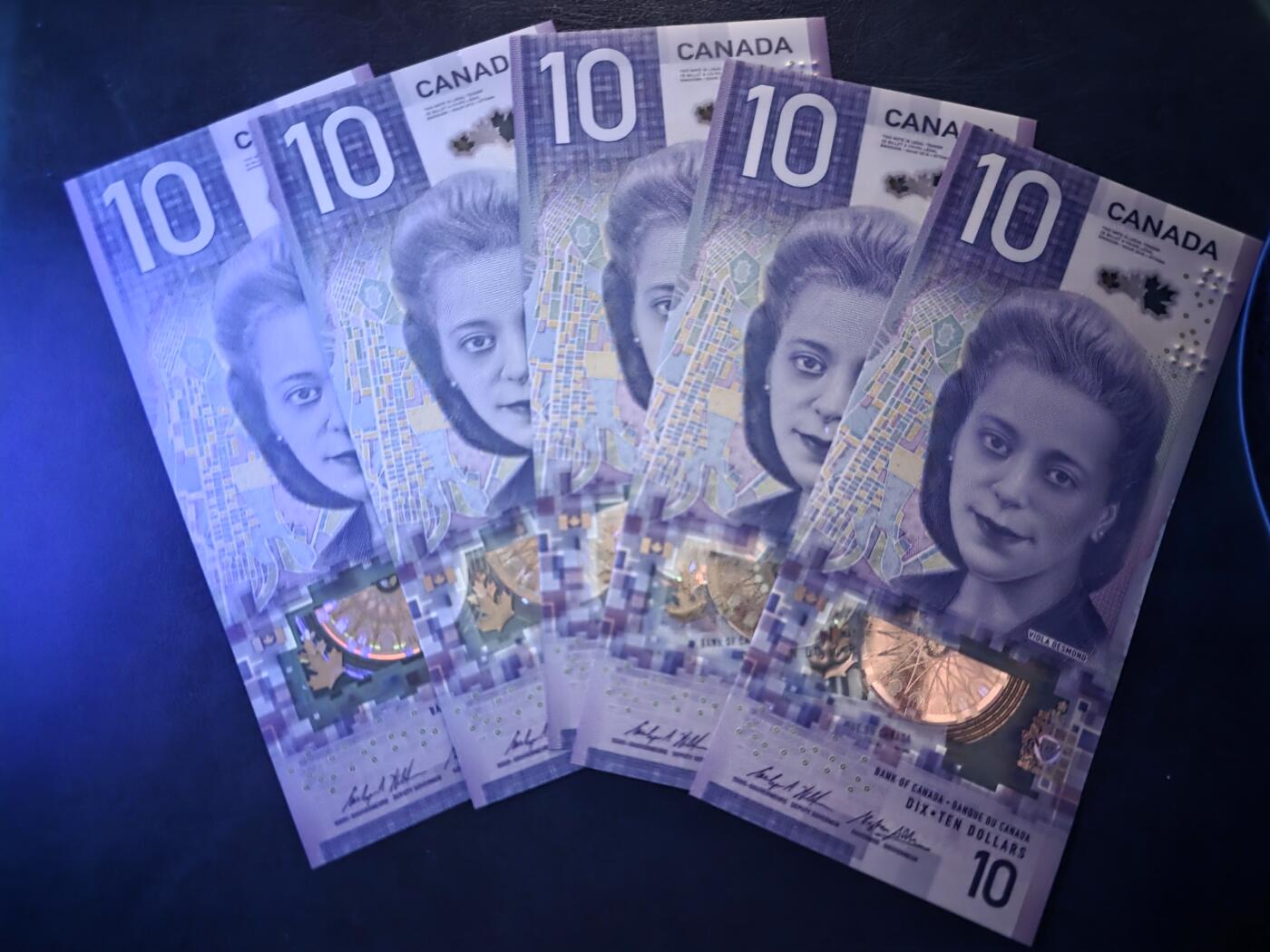 叁拾收藏第33期 加拿大2018年10元FTW首发字冠5张连号（2018年IBNS世界最佳纸币）  UNC