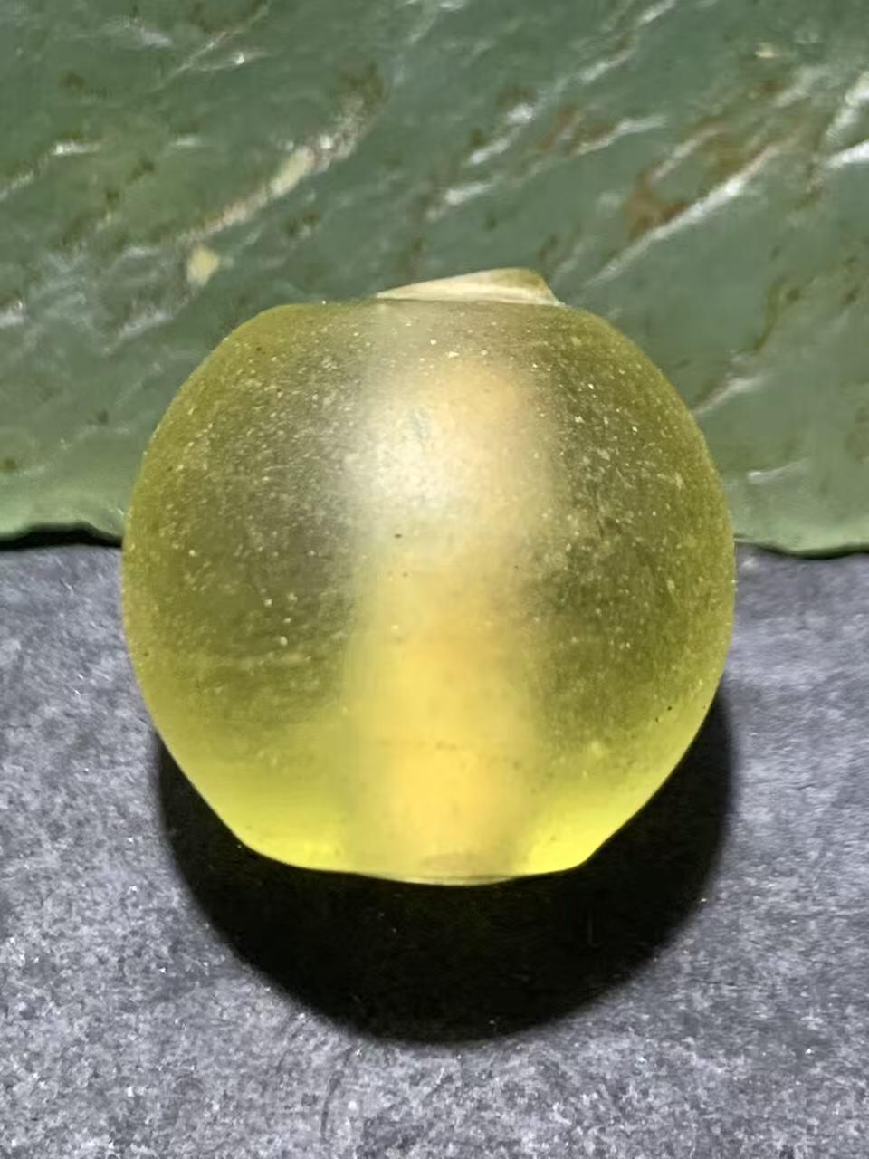 建国前后库存亚光仿黄水晶琉璃苹果珠一颗