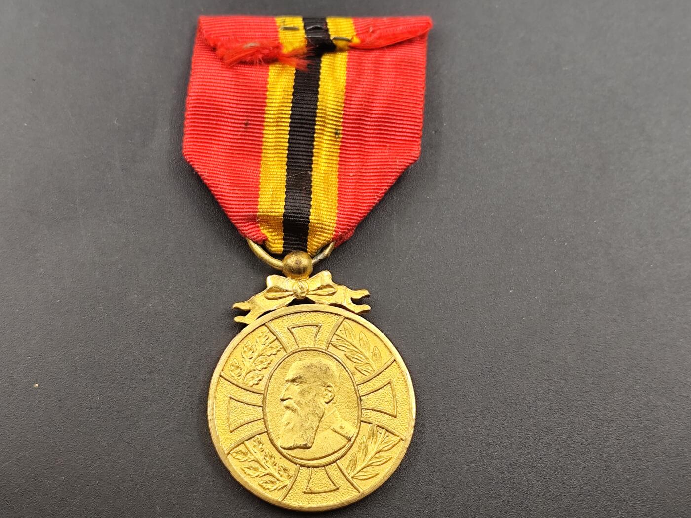 11月徽章新货项目 接下来都是精品场 欢迎关注