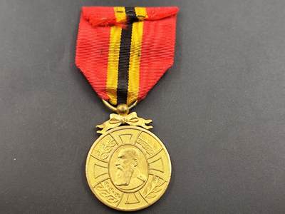 11月徽章新货项目 接下来都是精品场 欢迎关注 - 比利时列奥波德奖章