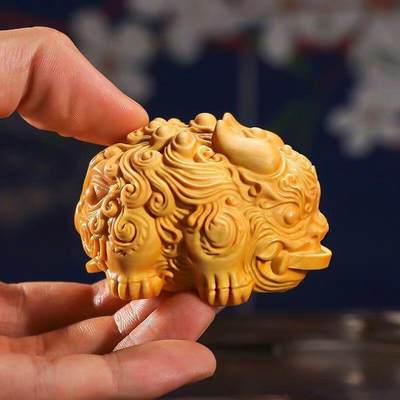 听雨轩（16）木雕 - 黄杨木双头貔貅手把件 6cm