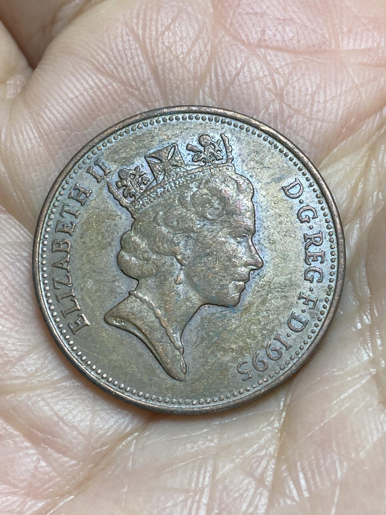 2025年第一百二十二场(总第一百四十八场）外国好品散币(免佣金) 英国🇬🇧1995年2便士(伊丽莎白二世中年高冠)