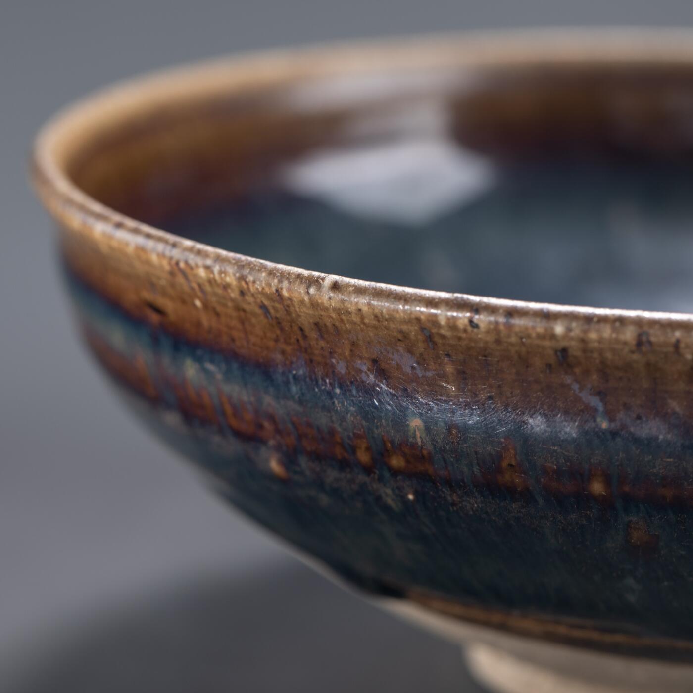 日本大阪雅和auction 2025金秋競賣會第一期 宋 河南天目燦光盞 尺寸:D:18.5 H:7cm 備註:盒付