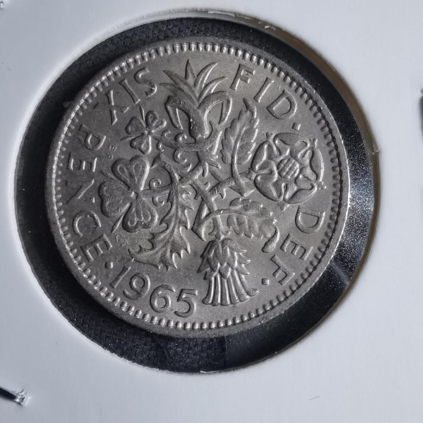 沼泽如烟--第890场 英国1965年6便士