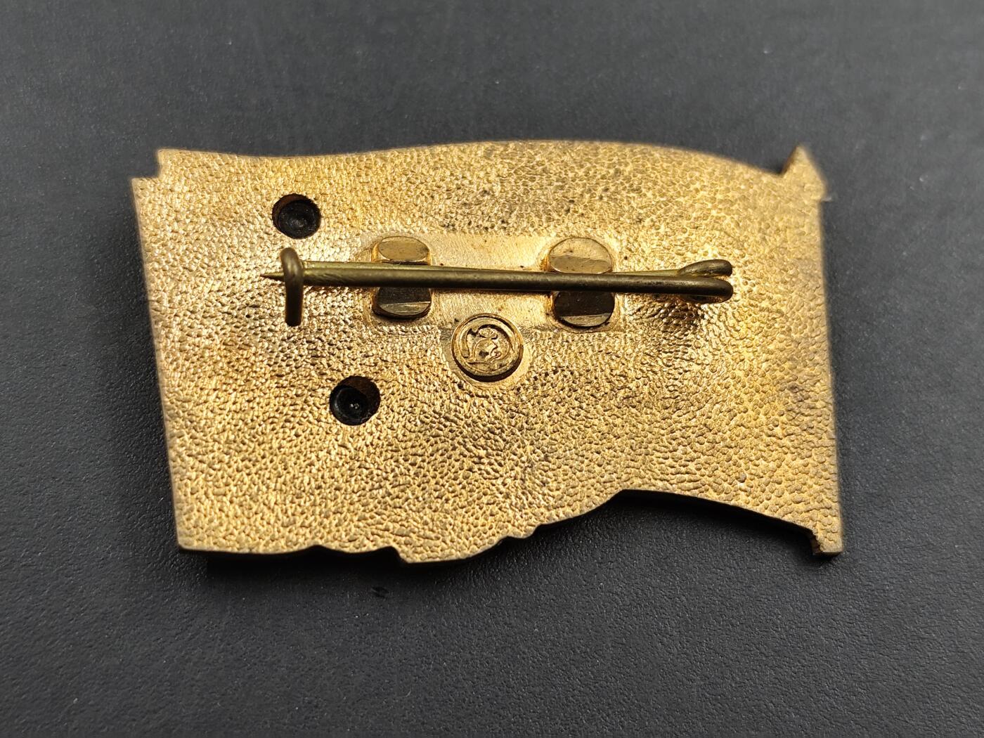 11月徽章新货项目 接下来都是精品场 欢迎关注