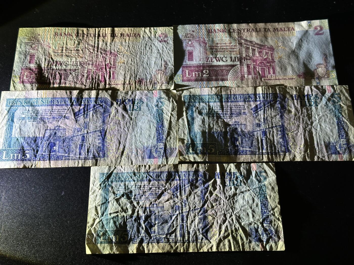 《外钞收藏家》第五百八十一期（畅拍场）（本平台长期征集拍品、欢迎藏友们联系合作）