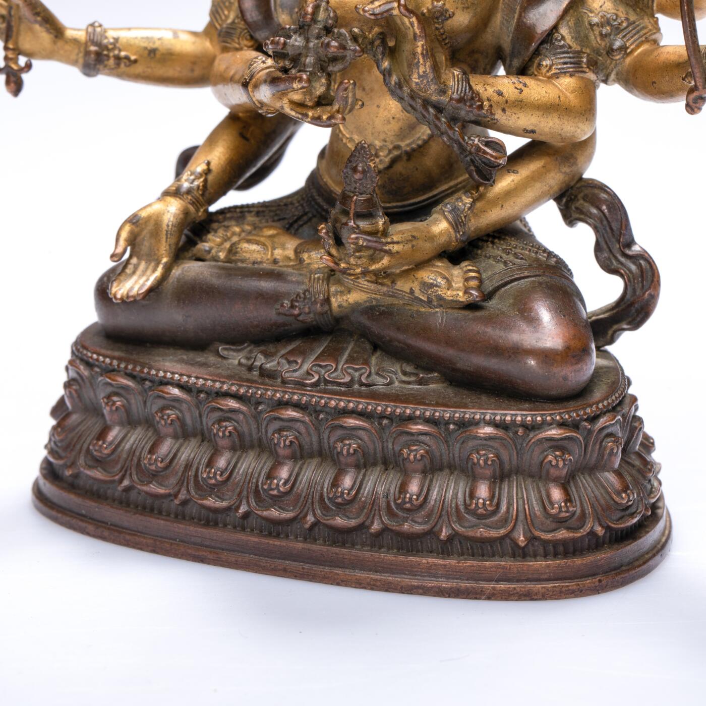 日本大阪雅和auction 2025金秋競賣會第一期 清 銅鎏金尊勝佛母像 尺寸:H:26cm