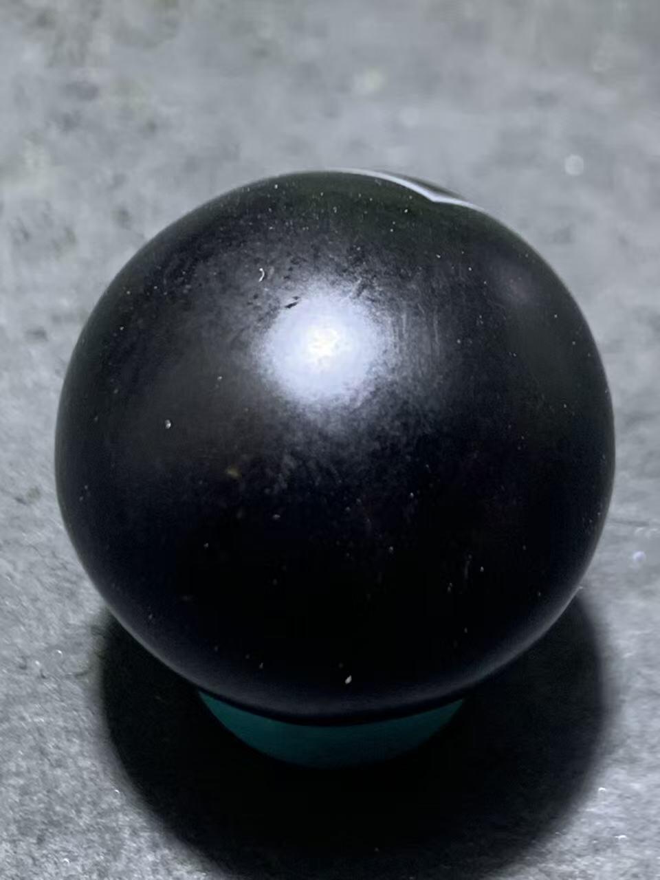 天眼药师玛瑙通货随形圆珠一颗！