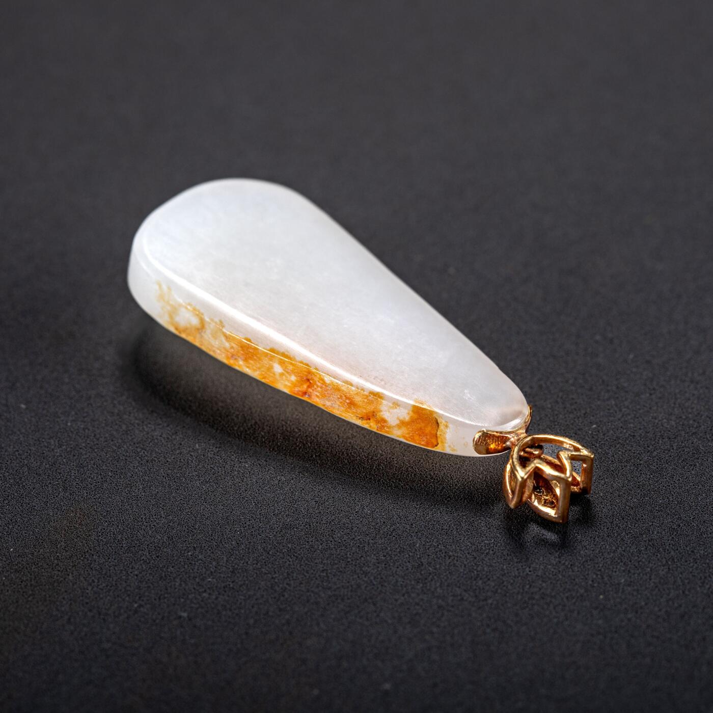 日本大阪雅和auction 2025金秋競賣會第一期 清 玉墜 玉珮 四點 尺寸:尺寸不一x4