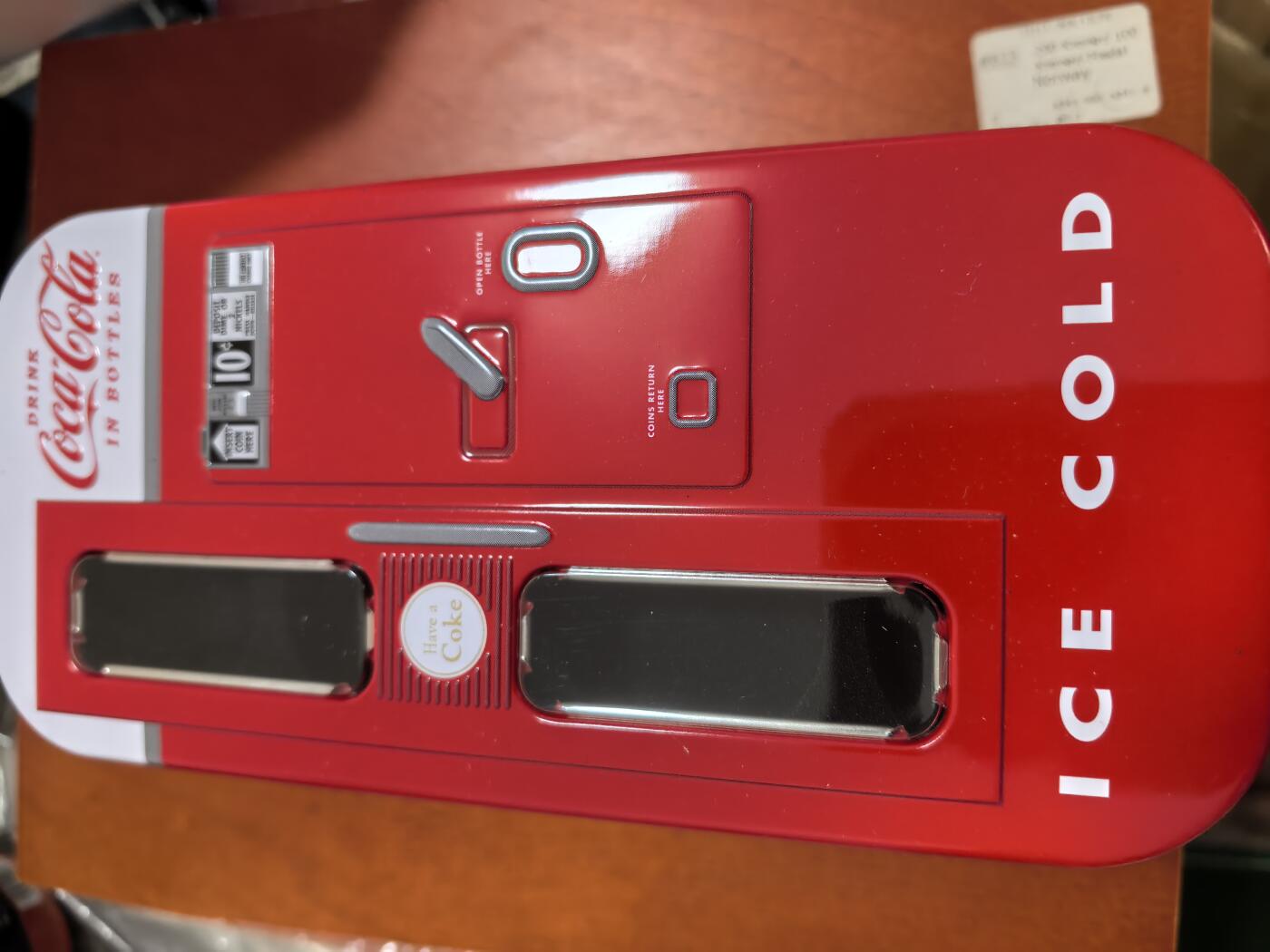 长老汇蛇年精选第七十场拍卖 2020斐济可口可乐彩色瓶盖精制银币原金属盒（不含币）