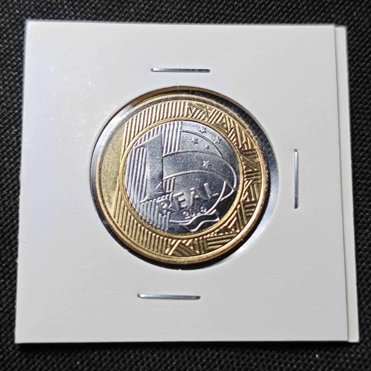 KK钱币收藏小铺  第364场  2月预留时间 周末发货  巴西1瑞尔纪念币 双色币