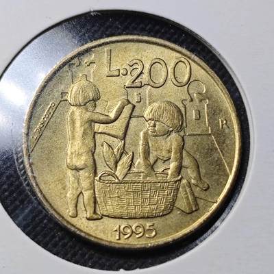 KK钱币收藏小铺  第364场  2月预留时间 周末发货 -  圣马力诺200里拉 好品