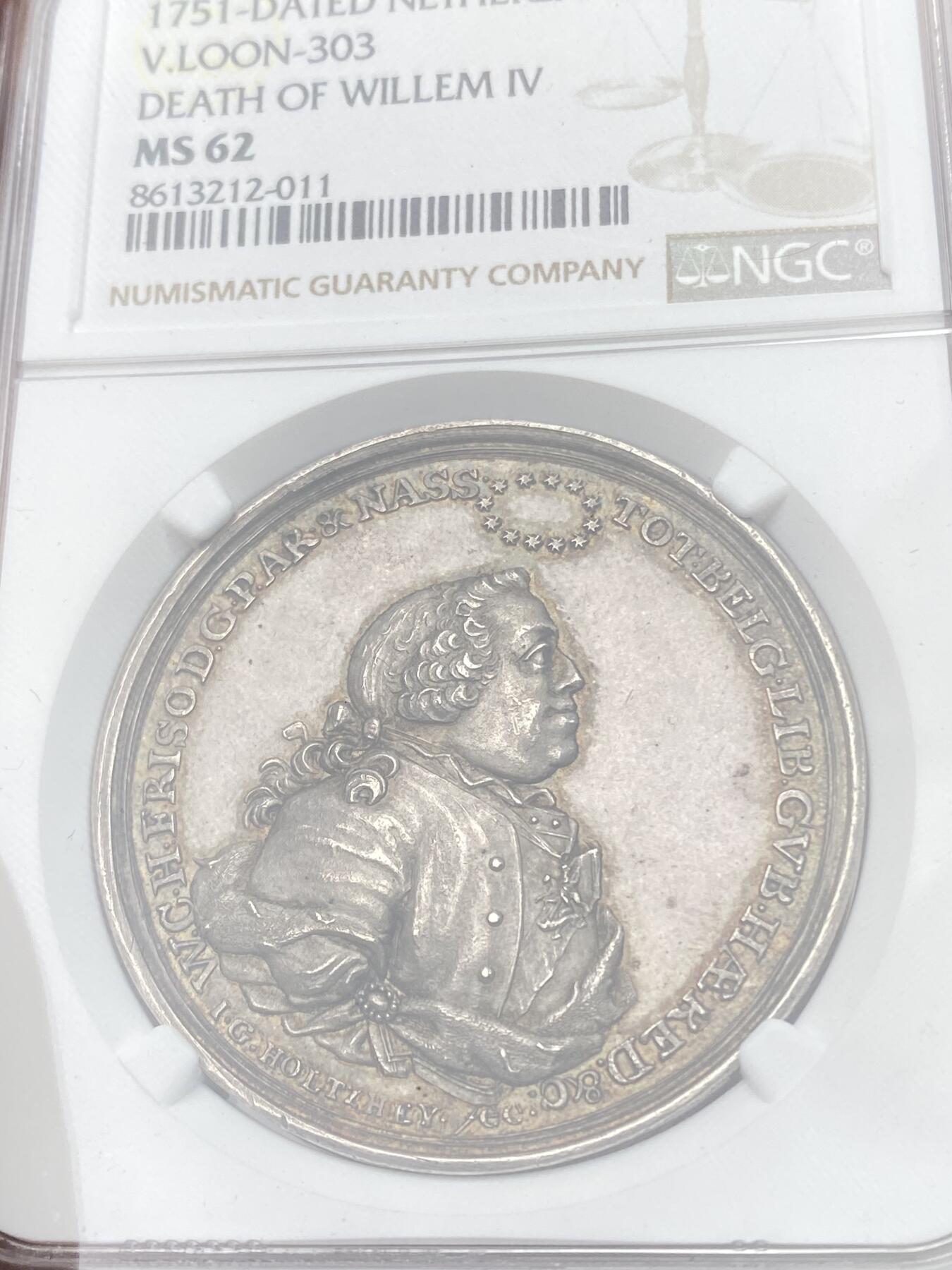 万国钱币拍卖第054期