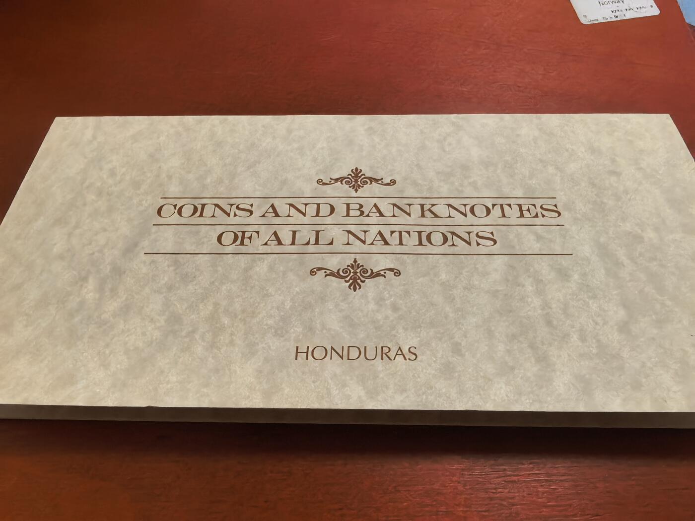 长老汇蛇年精选第七十场拍卖 世界各国钱币——洪都拉斯，含1980年1伦皮拉纸钞+1985年1分铜币