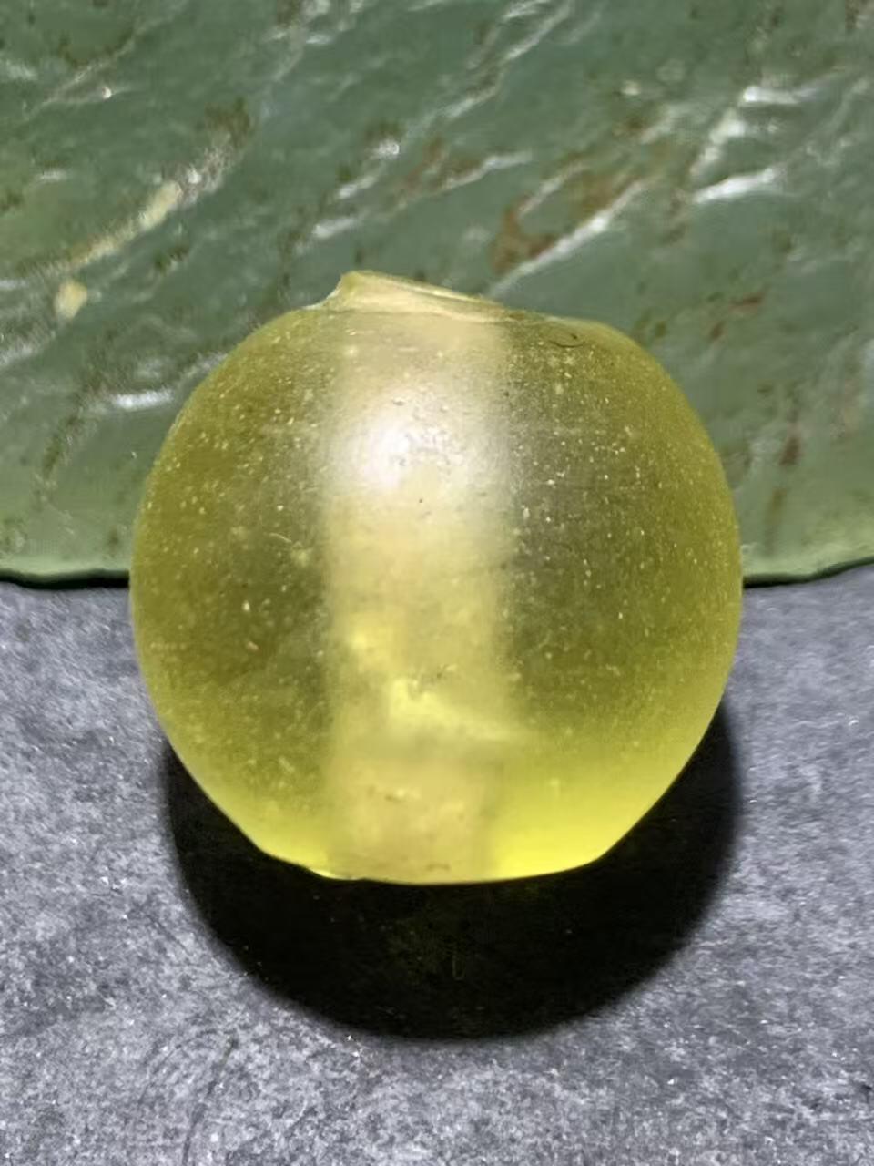 建国前后库存亚光仿黄水晶琉璃苹果珠一颗