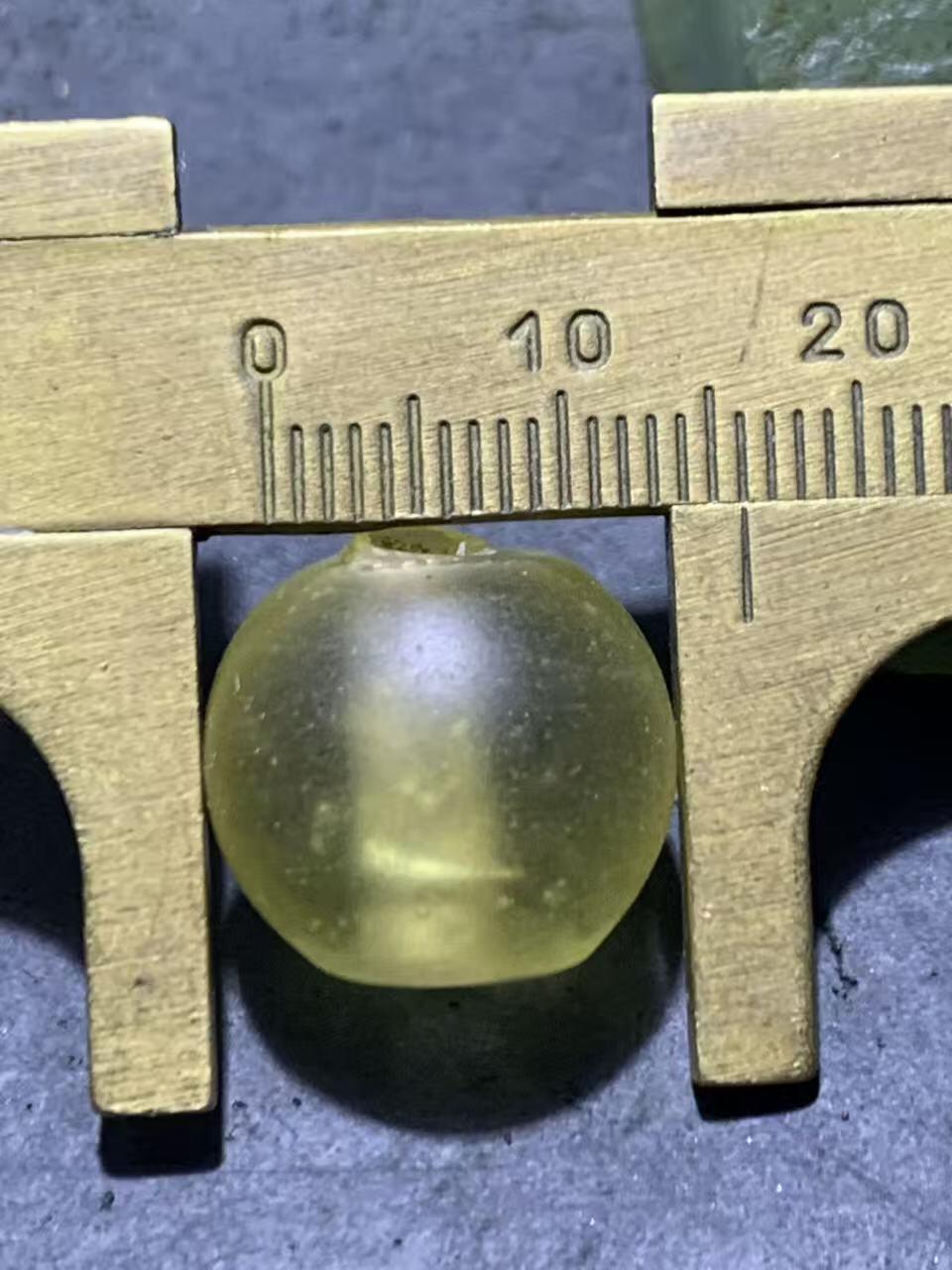 建国前后库存亚光仿黄水晶琉璃苹果珠一颗