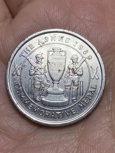 2025年第一百二十二场(总第一百四十八场）外国好品散币(免佣金) - 英国🇬🇧足总杯纪念章