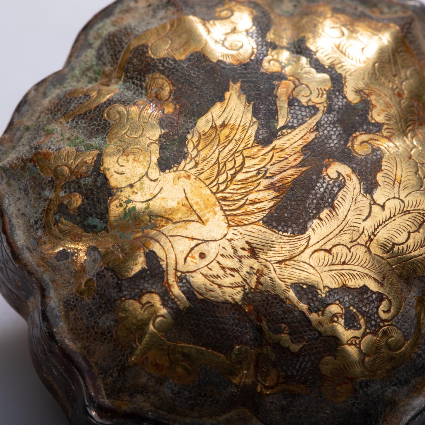 日本大阪雅和auction 2025金秋競賣會第一期 唐 鎏金六角粉盒 尺寸:W:4.5 H:2cm