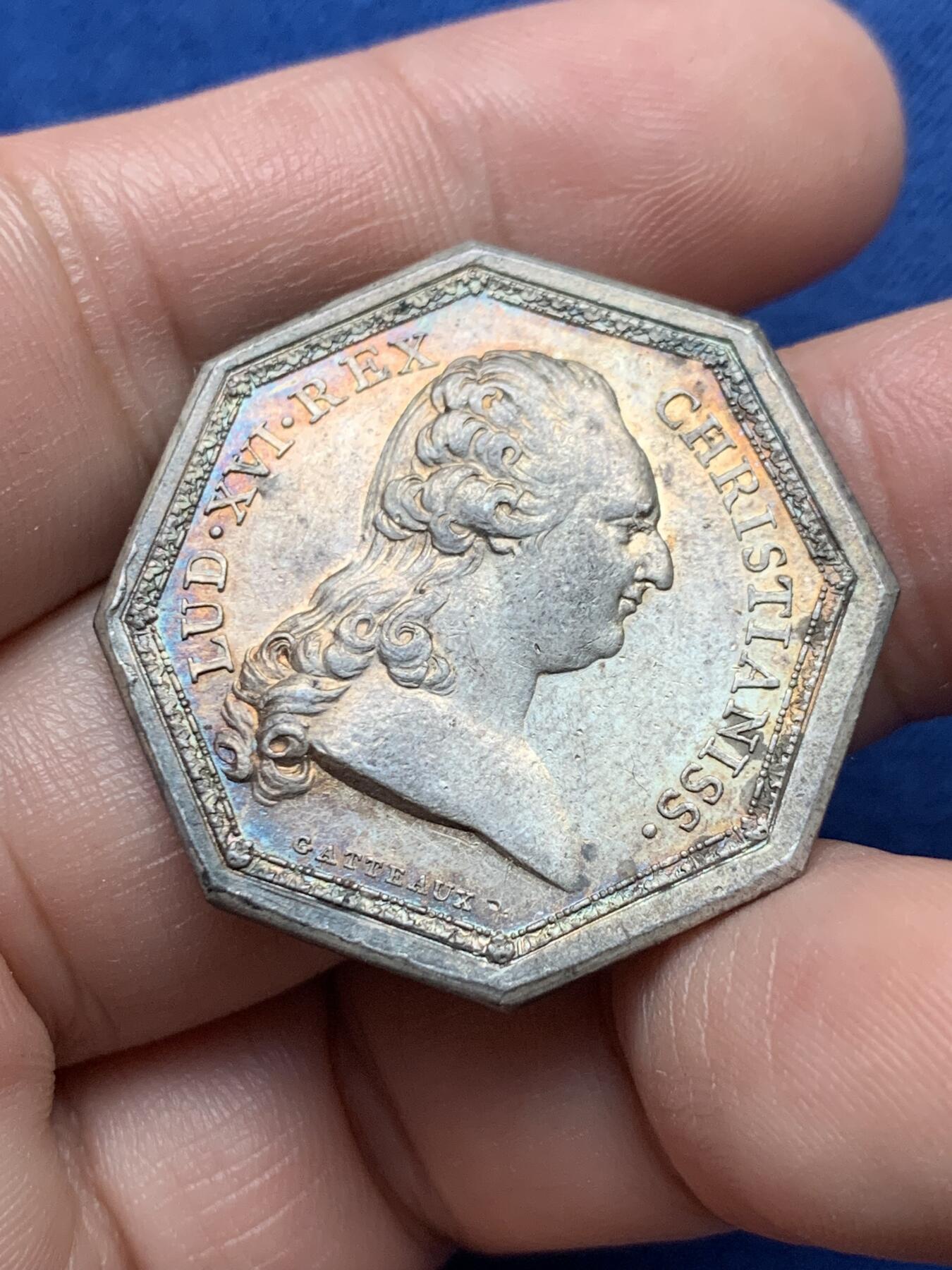 《竞宝斋》第435场 周日，周一2场连拍 （全场包邮）