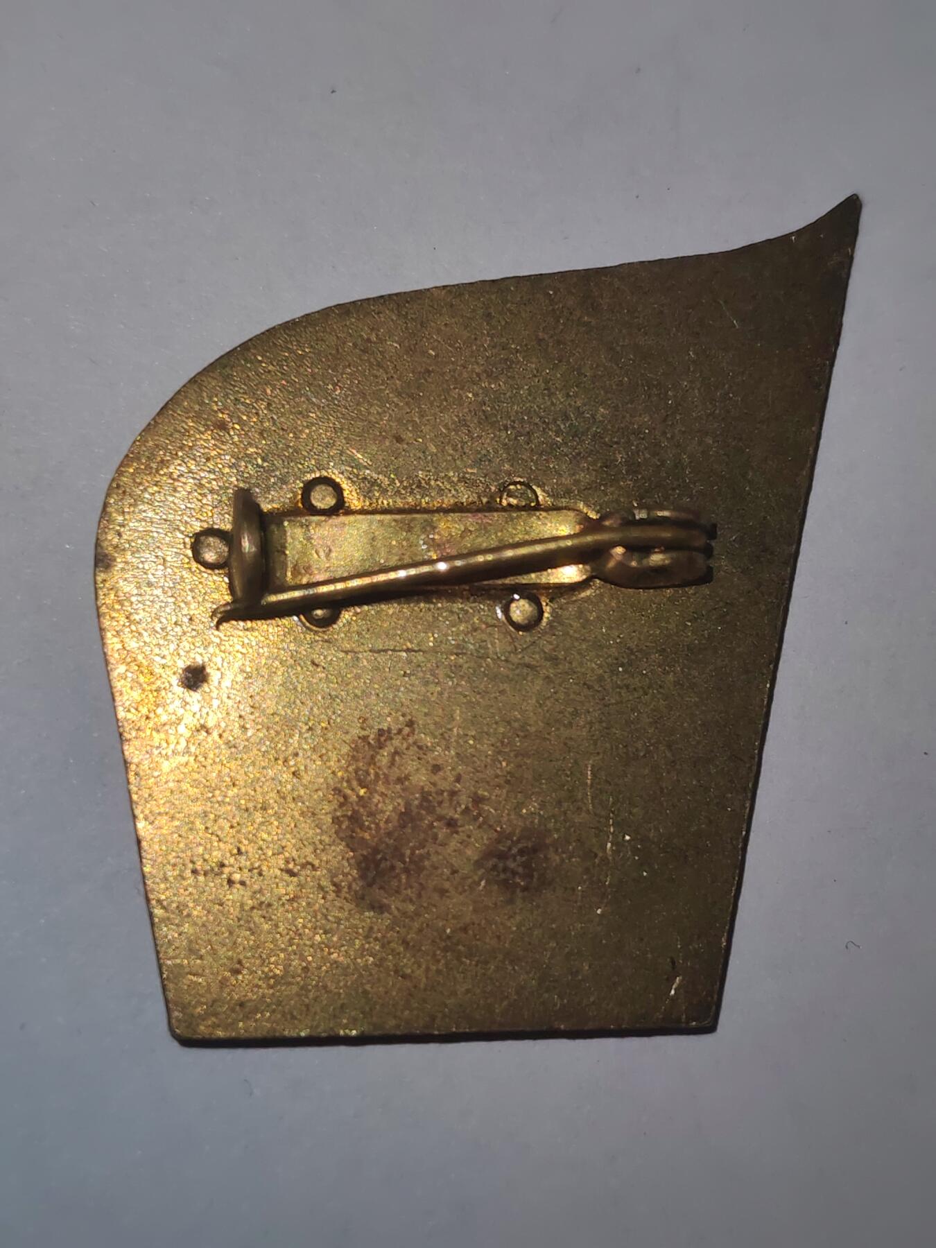 韵星假日拍卖第三十期 -- Rimey Holidays Auction 30 民主德国成立三十五周年纪念章