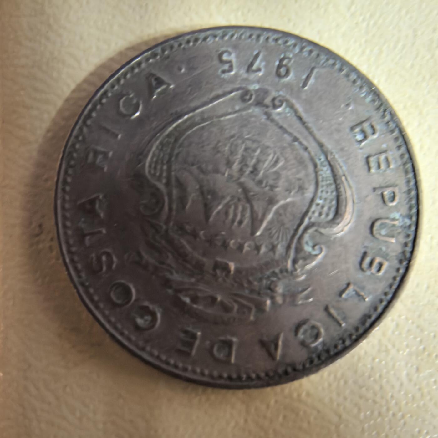 泡泡币外币第二十一场可代拍15038385335微信 1975哥斯达黎加50分。