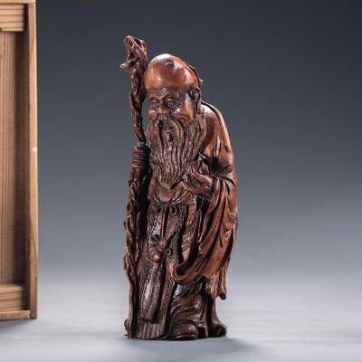 日本大阪雅和auction 2025金秋競賣會第一期 - 清 竹根人物 尺寸:W:7 H:18cm 備註:木箱