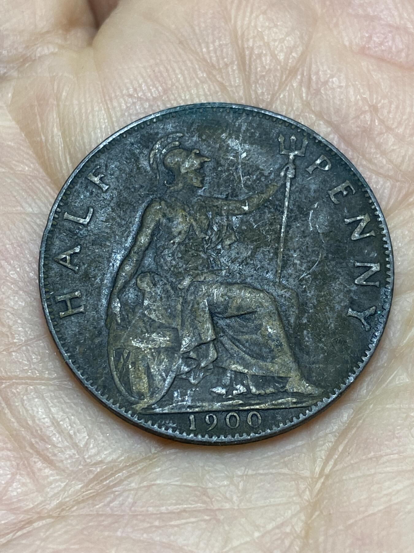 2025年第一百二十二场(总第一百四十八场）外国好品散币(免佣金) 英国🇬🇧1900年半便士(维多利亚女王老年披纱)