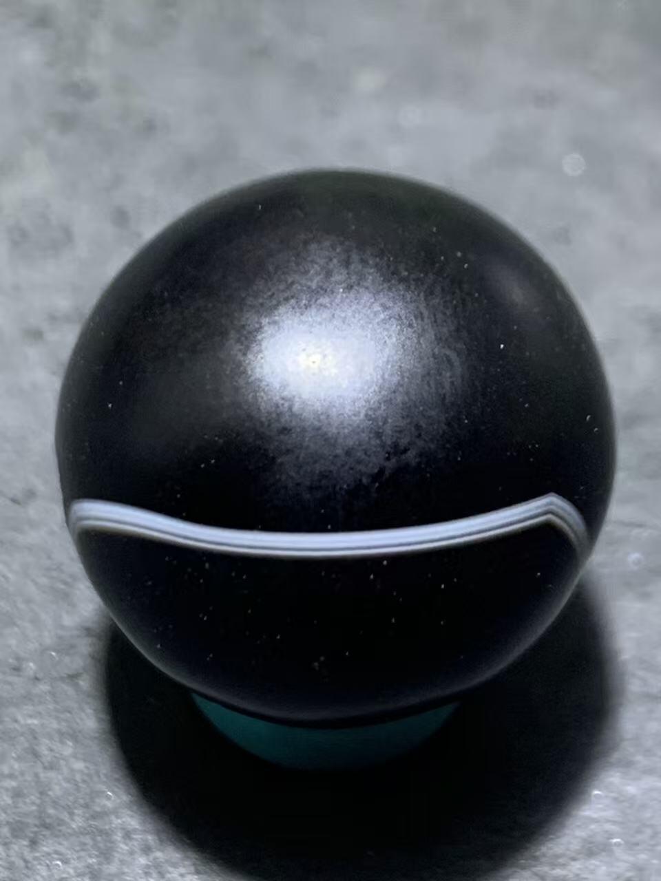 天眼药师玛瑙通货随形圆珠一颗！