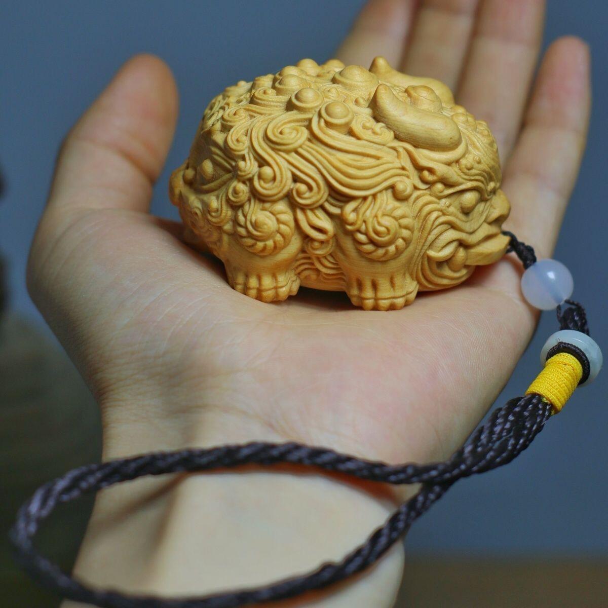 听雨轩（16）木雕 黄杨木双头貔貅手把件 6cm