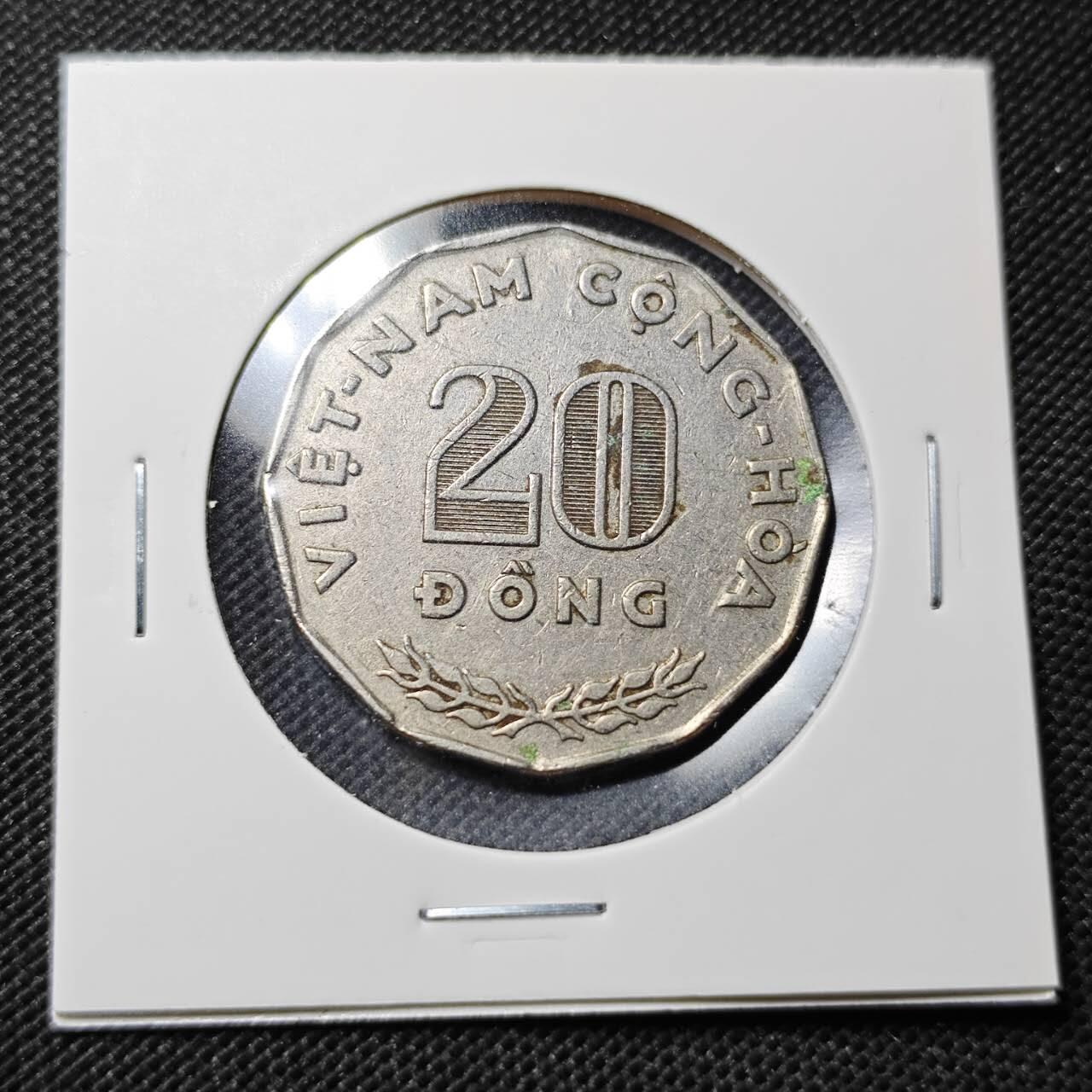 KK钱币收藏小铺  第364场  2月预留时间 周末发货  1968南越20盾纪念币