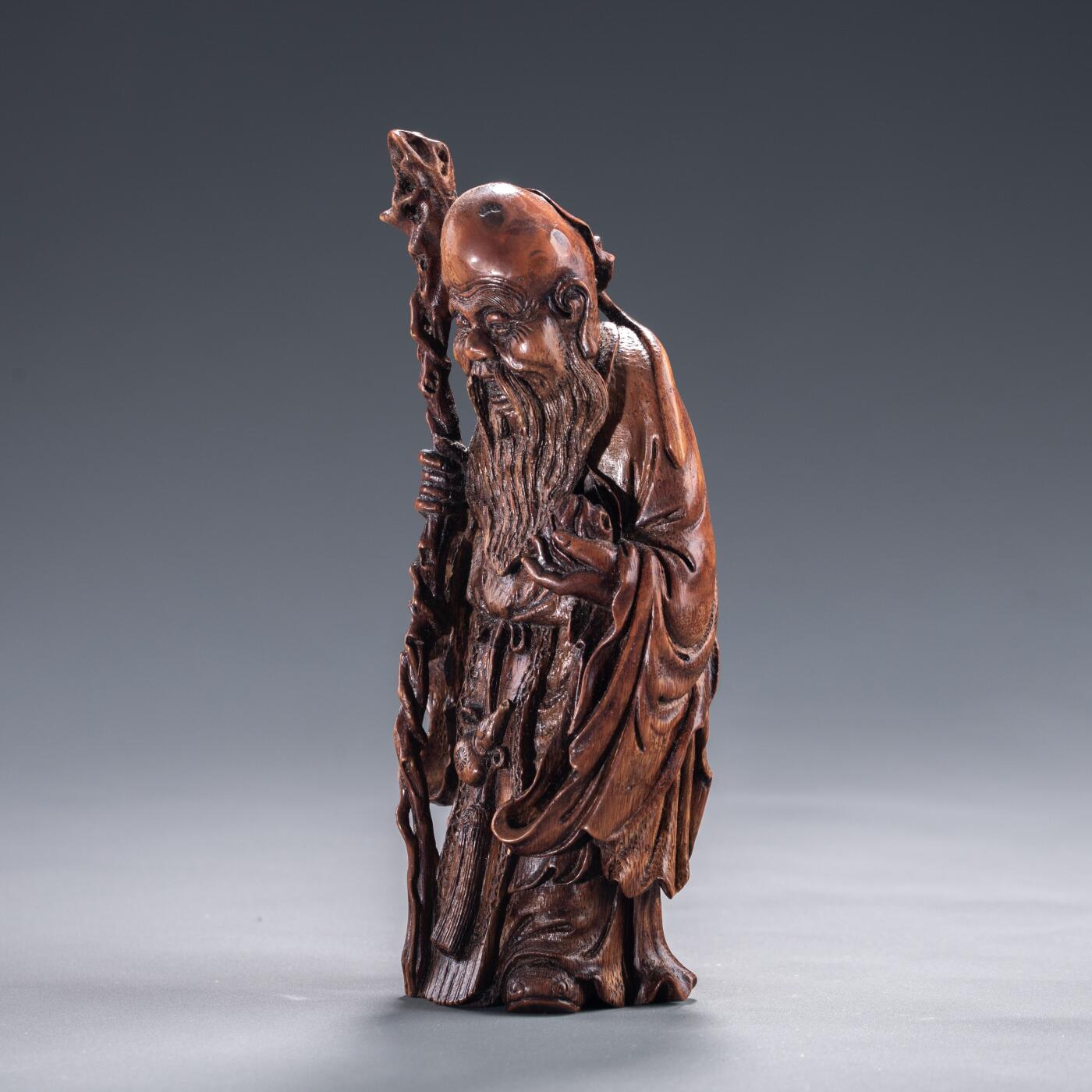 日本大阪雅和auction 2025金秋競賣會第一期 清 竹根人物 尺寸:W:7 H:18cm 備註:木箱