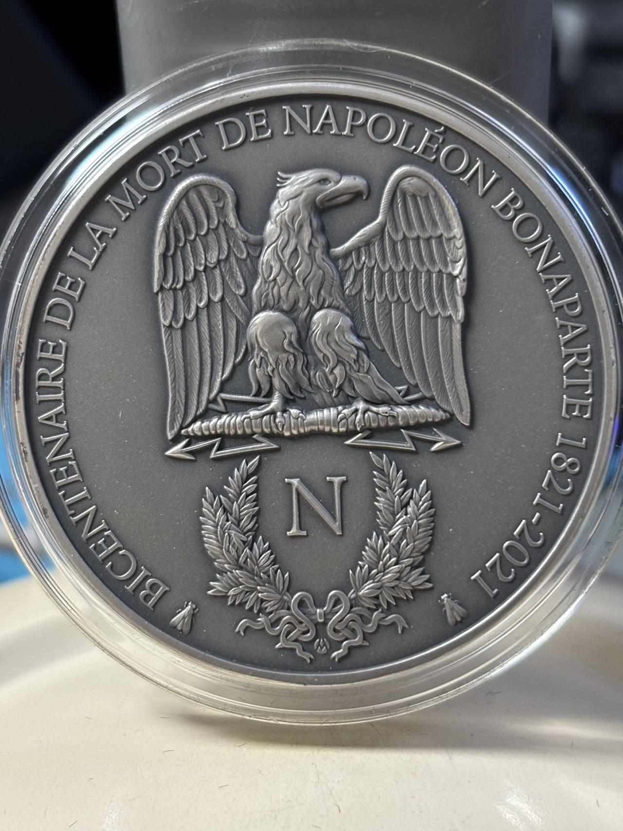 第181期拍卖 获奖喀麦隆2021年拿破仑逝世200周年高浮雕银币，999银，发行量200枚，获得钱币之星经典硬币大奖第一名