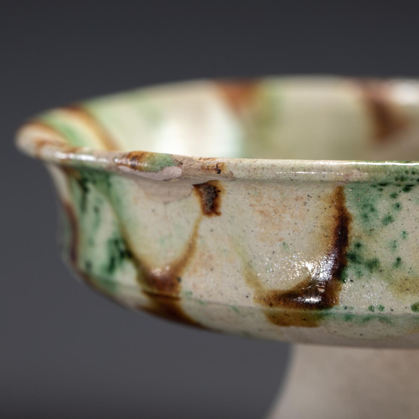 日本大阪雅和auction 2025金秋競賣會第一期 唐 三彩豆 尺寸:D:11.5 H:6cm