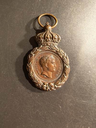 老王徽章第161期 - 法国圣赫勒拿纪念章    无绶带