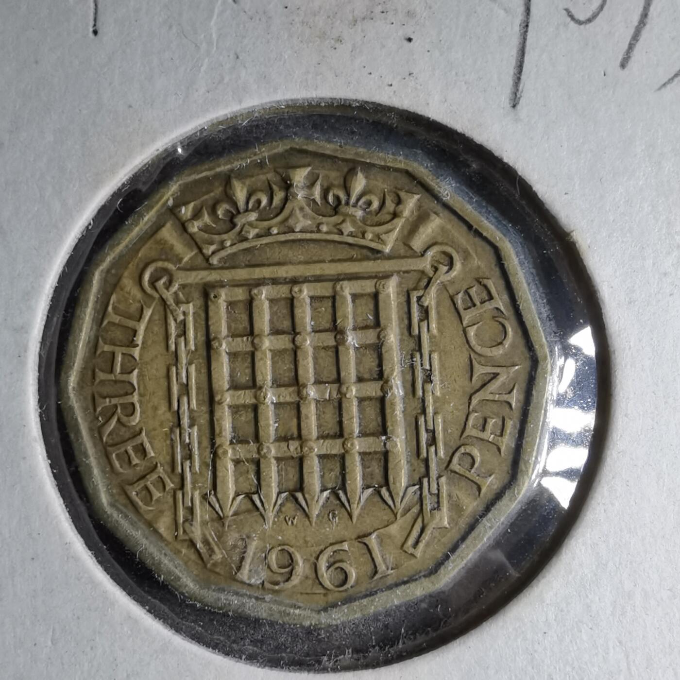 沼泽如烟--第890场 英国1961年3便士