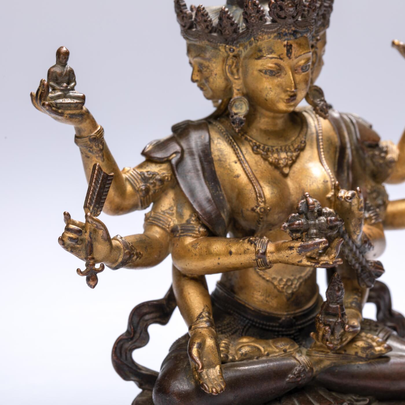 日本大阪雅和auction 2025金秋競賣會第一期 清 銅鎏金尊勝佛母像 尺寸:H:26cm