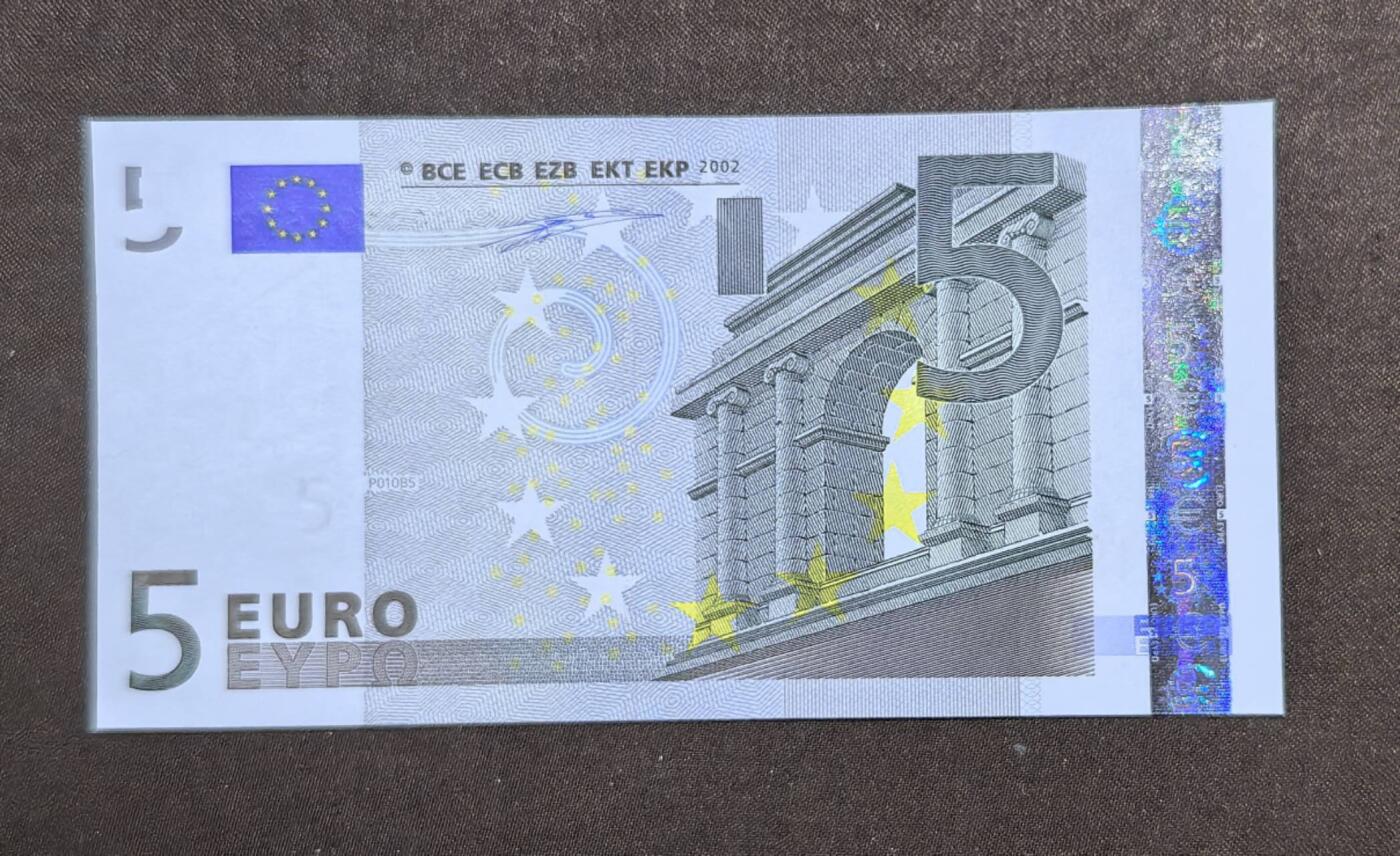 北京马甸外国币专卖第146期，外国纸币币专场，陆续上拍，欢迎关注 2002年德国首版一签5欧元纸币全新