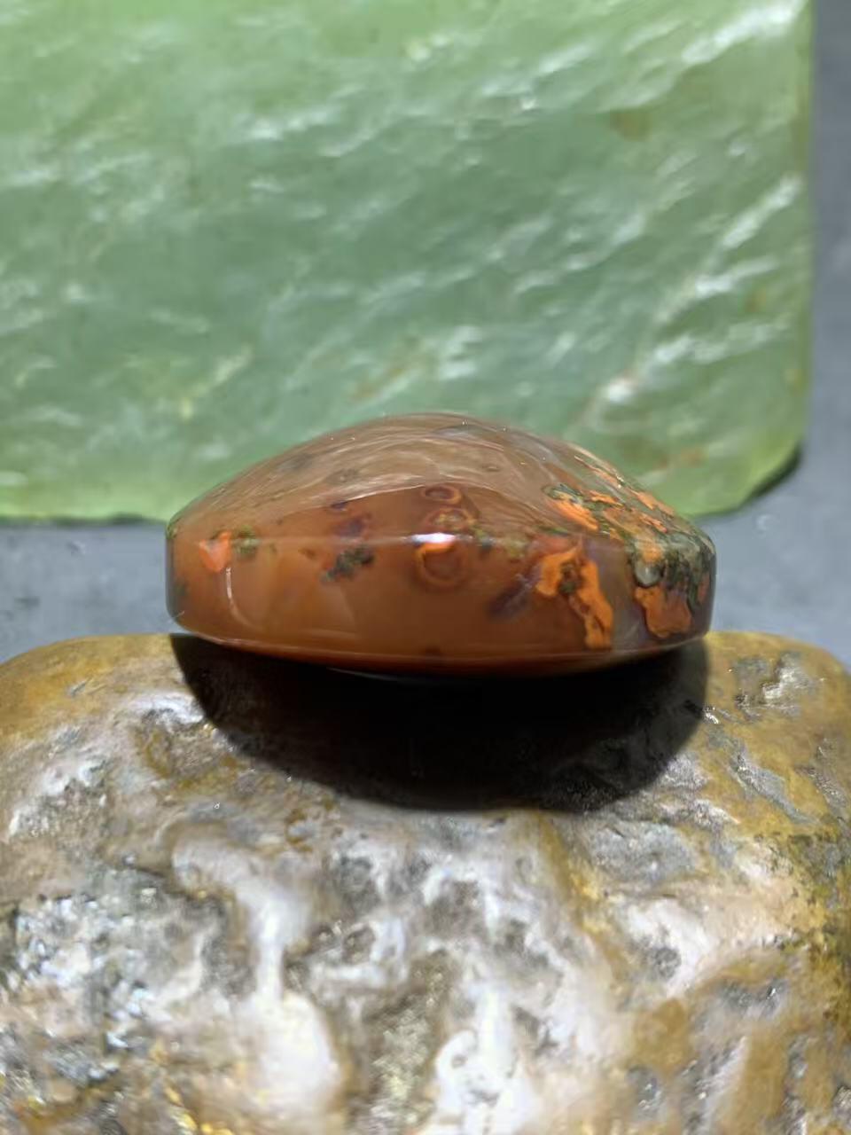 精美高玉化冻料冰飘草花纹战国红玛瑙吊坠一个