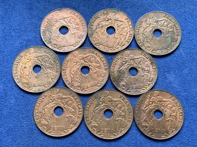 《竞宝斋》第435场 周日，周一2场连拍 （全场包邮） - 九枚一组 法属印支百分之一铜币 细节如图
