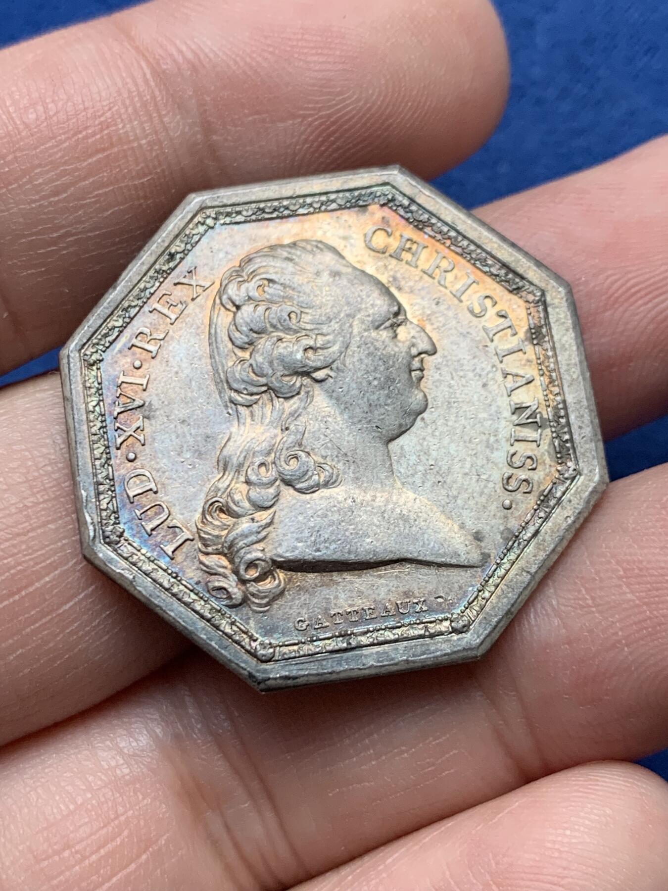 《竞宝斋》第435场 周日，周一2场连拍 （全场包邮）